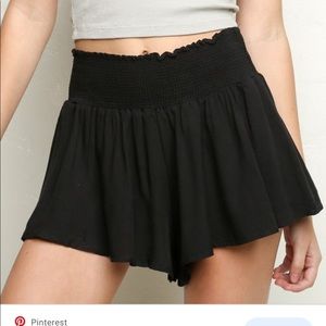 Brandy Melville Jolene shorts